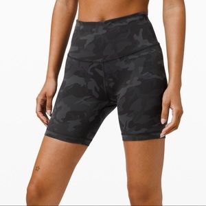 Lululemon Wunder Train Shorts